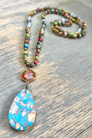 Moab Necklace - Colorful Beaded Pendant