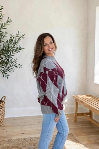 Oversized Argyle Crew Neck Sweater - Wine
