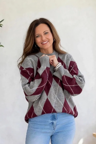 Oversized Argyle Crew Neck Sweater - Wine