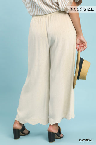Seaside Scallop Pants – Plus