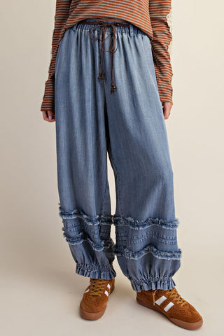 Easel Washed Chambray Barrel Pants