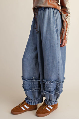Easel Washed Chambray Barrel Pants