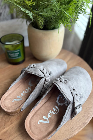 Very G Iris 3 Braided Mule Top View - Gray