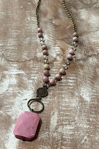 Lyssa Necklace - Mauve Agate Pendant