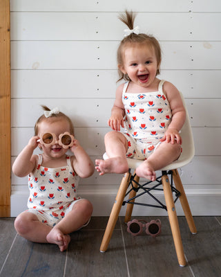 Red, White & Blue Tulip Bamboo Tank Set