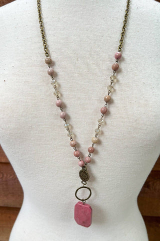 Lyssa Necklace - Mauve Agate Pendant